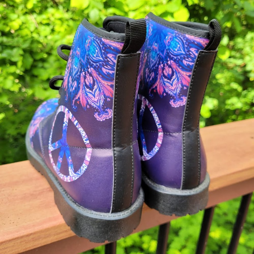 SOLD: Yes We Vibe Psychedelic Doc Martin Style Boots 39 Mandala Peace Festival - Picture 11 of 12